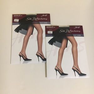 🎉Hanes Silk Reflection Sheer Control Top Hose CD